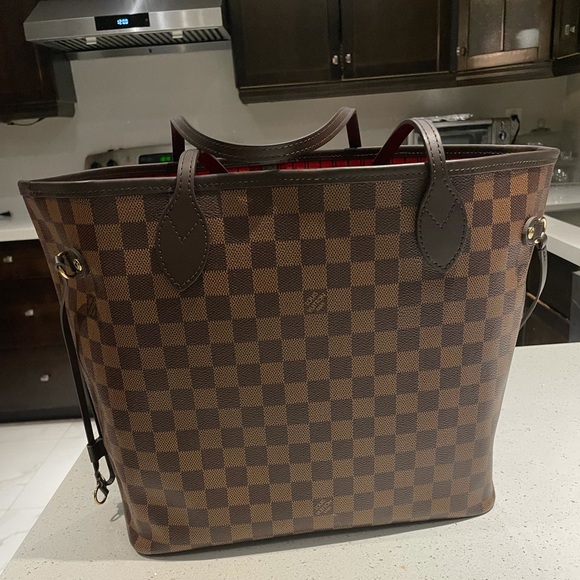Louis Vuitton Neverfull MM in Damier Ebene - Picture 1 of 13